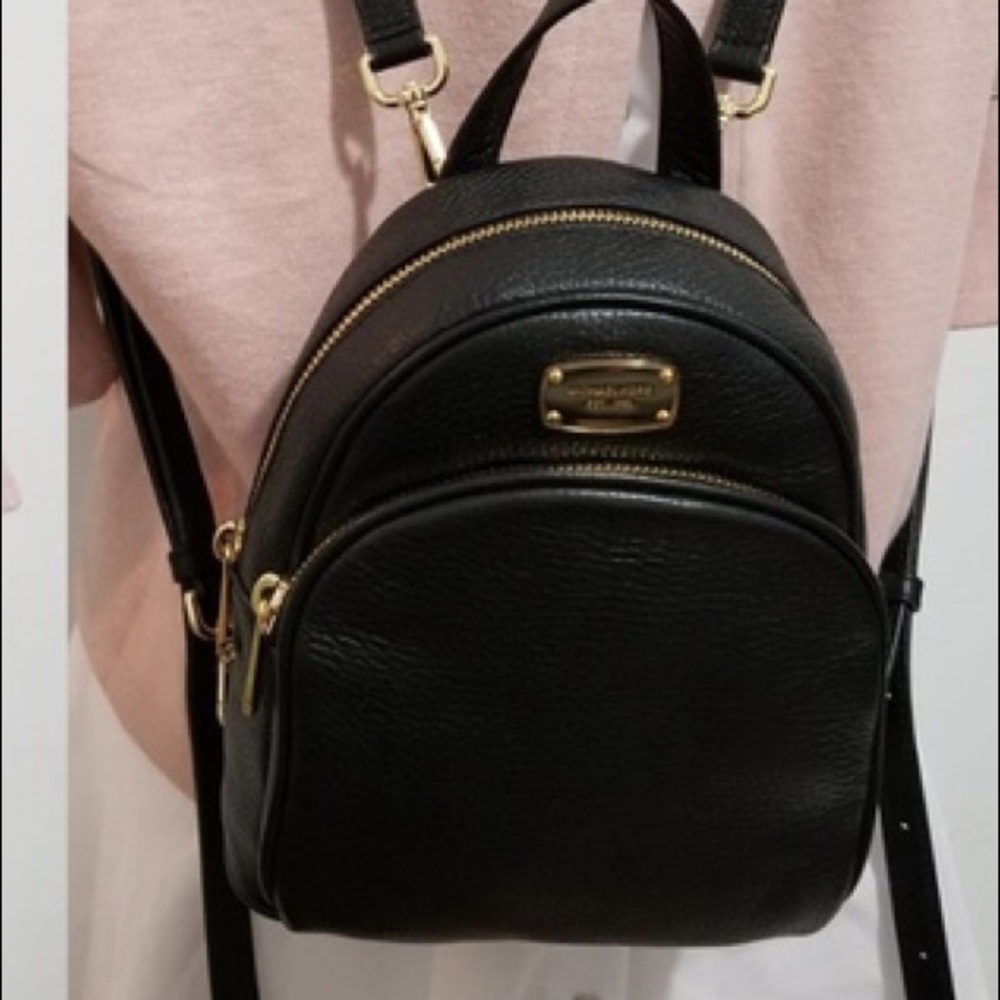 Mini abbey micheal kors backpack!